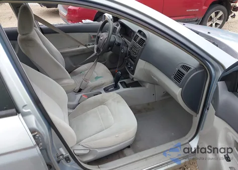 2006 Kia Spectra Ex/Lx/Sx из США, поврежденный, VIN KNAFE121465362915